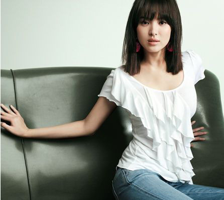 Song Hye-gyo sofa
